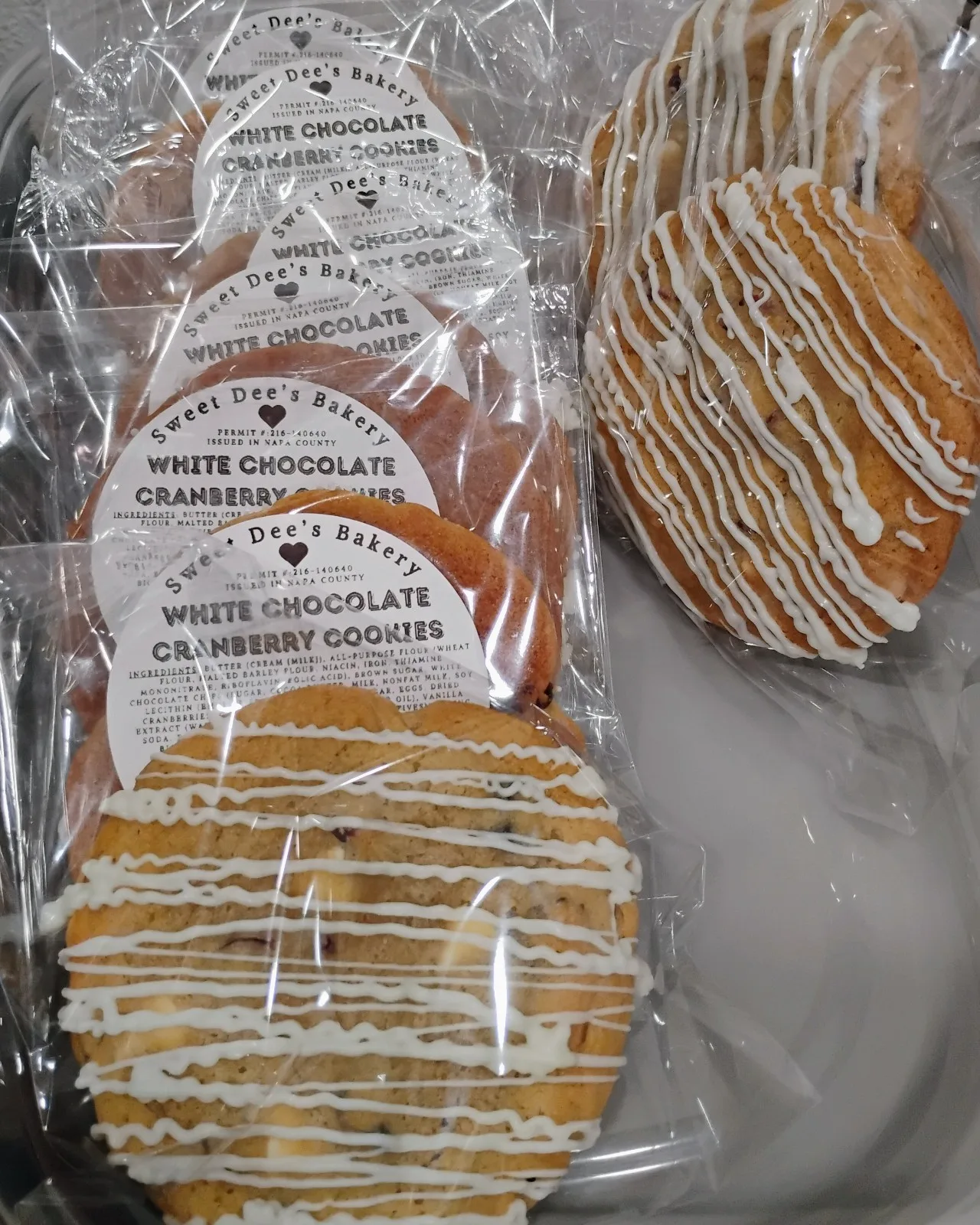 1 dozen assorted cookies