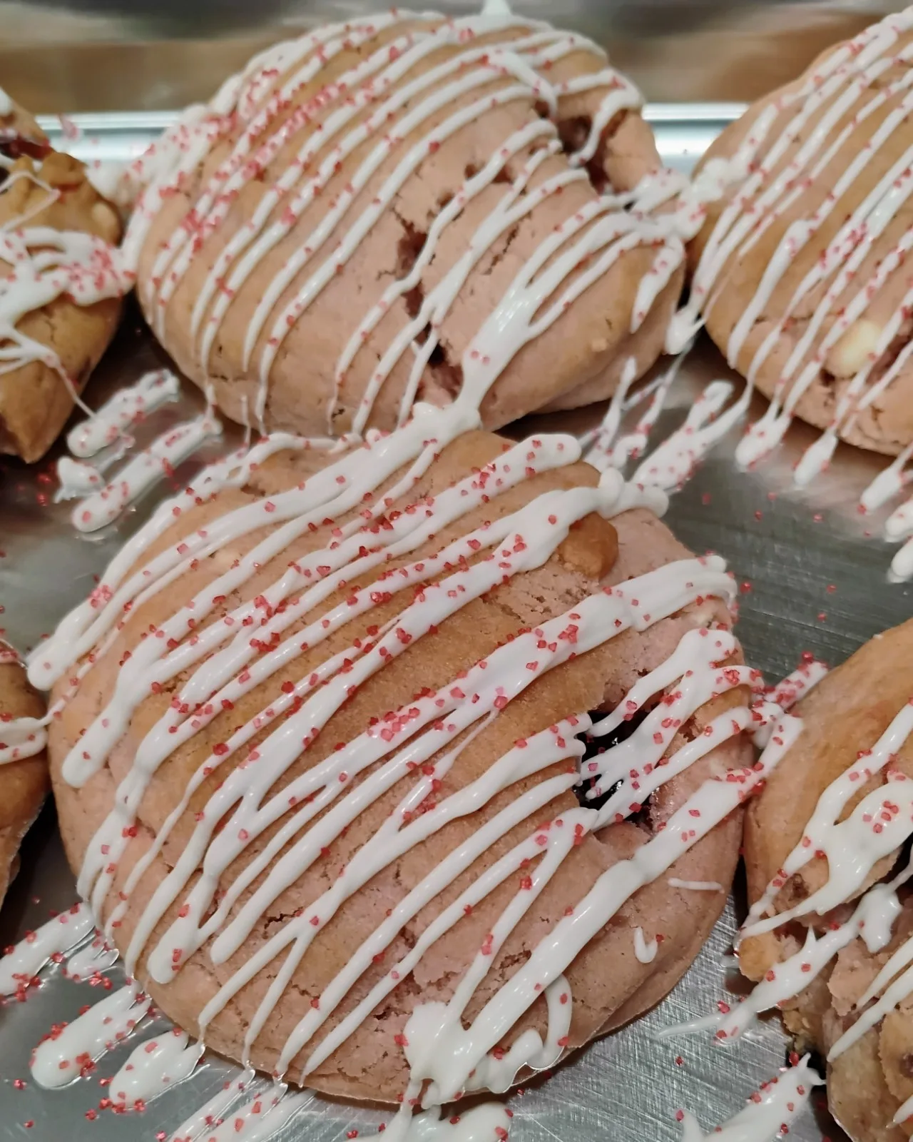 The Gracie - Strawberry Cheesecake Truffle Cookies