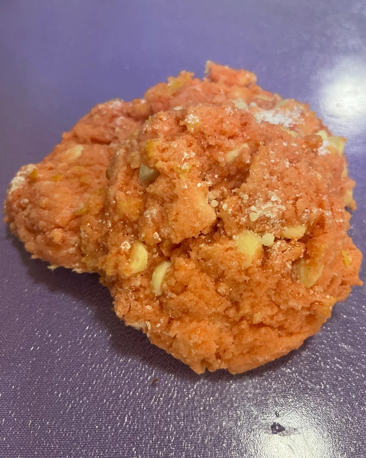 Strawberry Creme Cookie