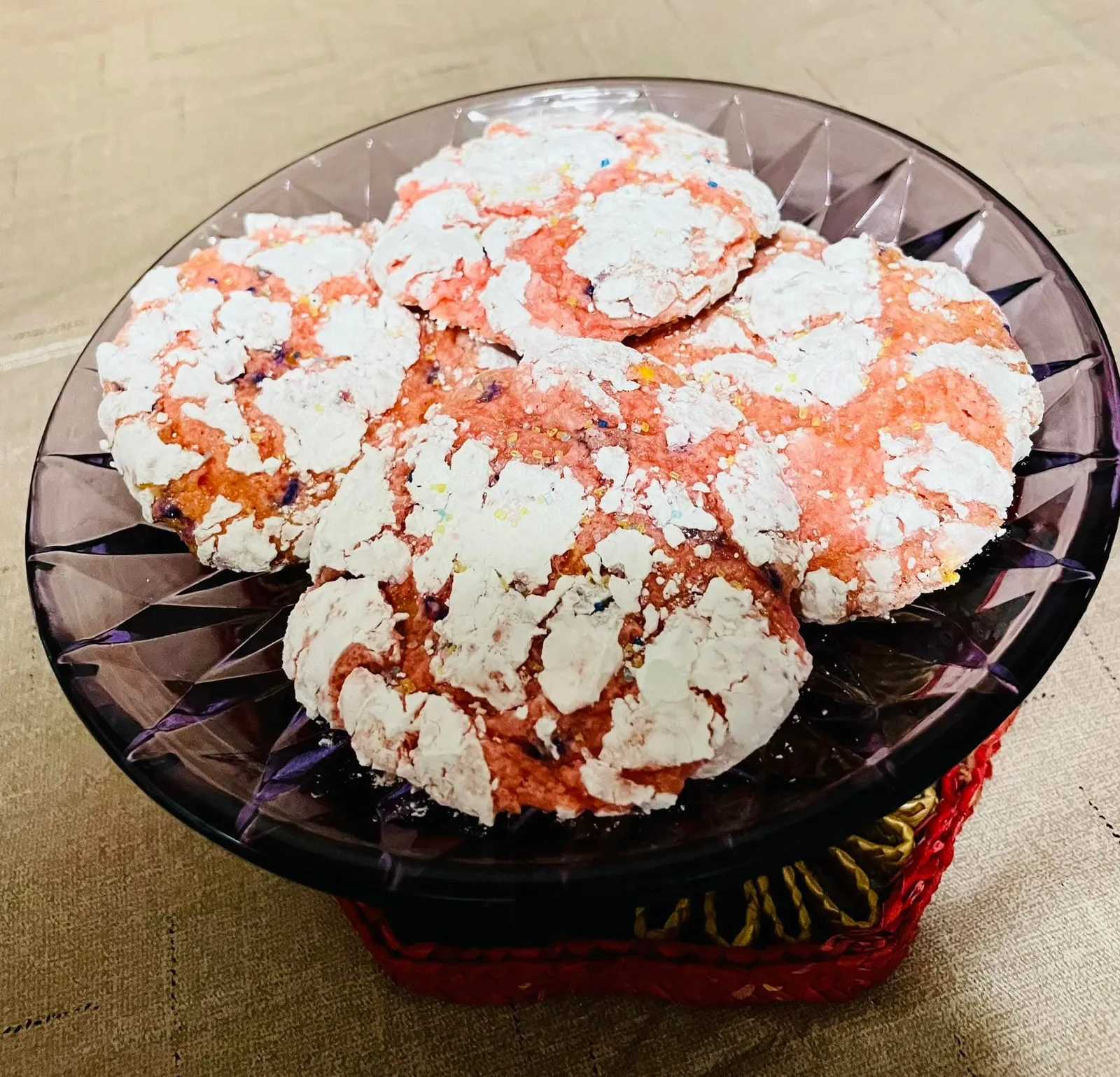 Strawberry crinkles