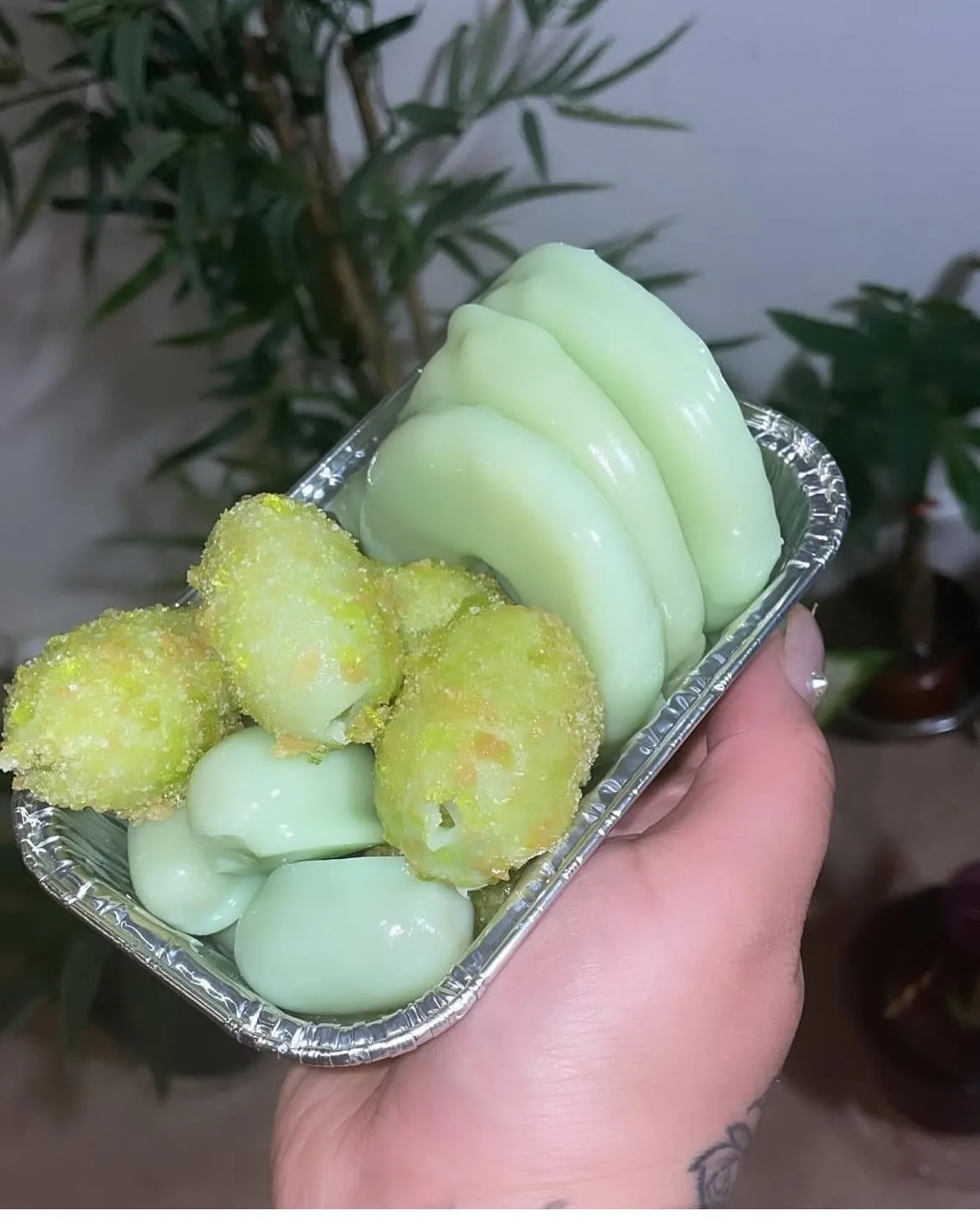 Carmel apple grapes & pineapple  ( serves 1-2 )
