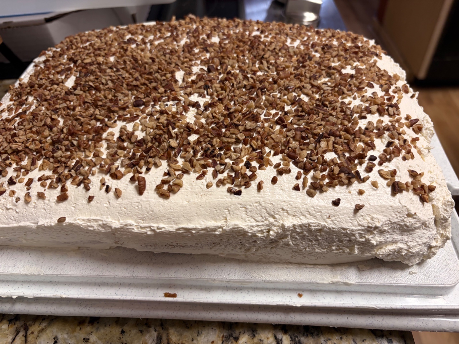 Pecan (nuez) cake with Greek vanilla pecan frosting